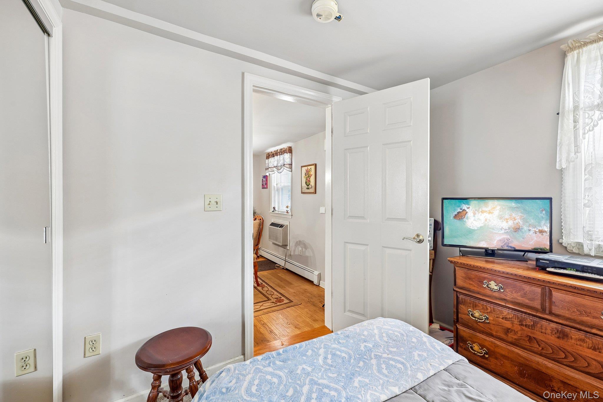 10 4th Street – For Sale photo 14