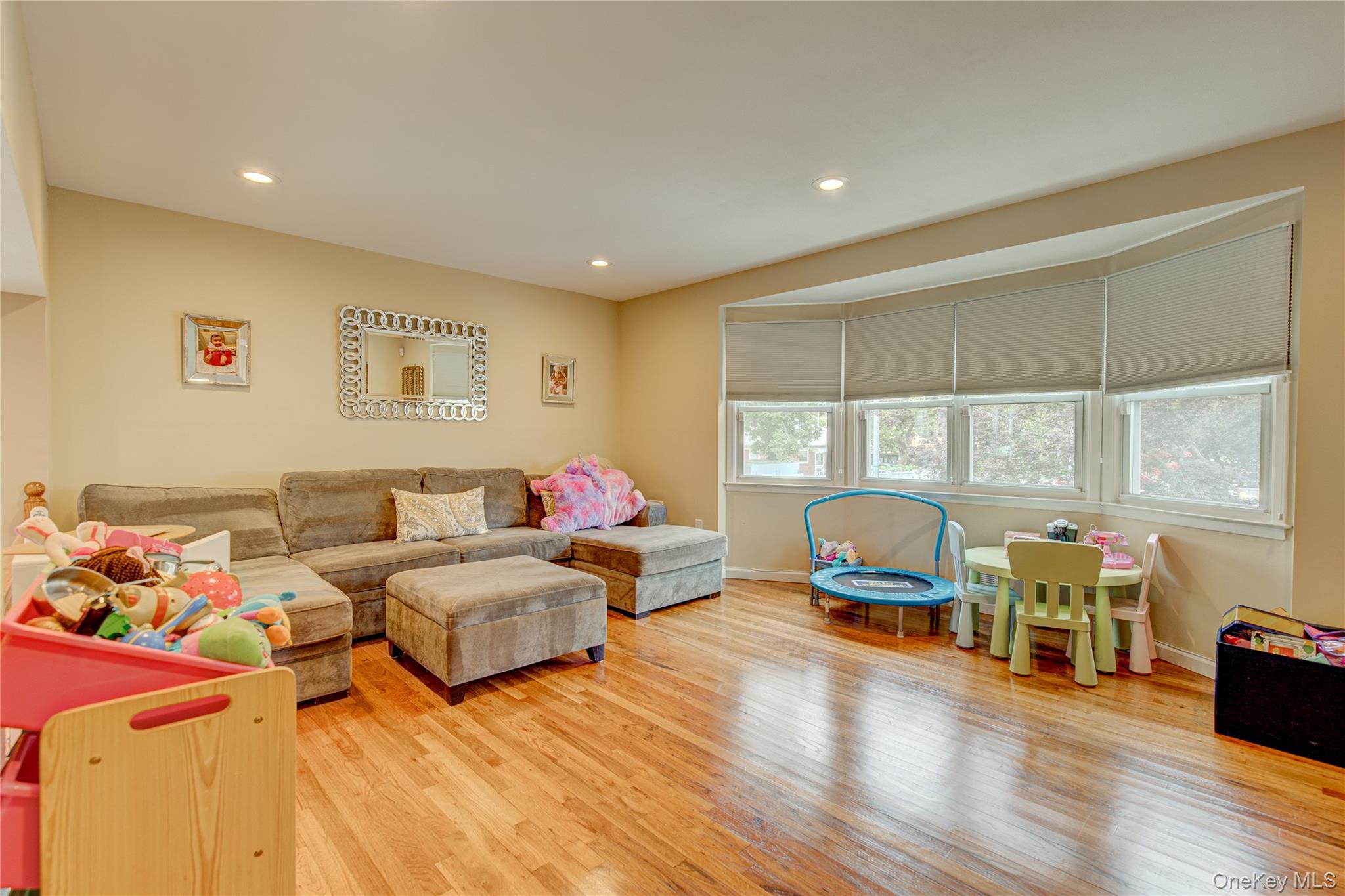 5703 Cloverdale Boulevard – For Sale photo 7