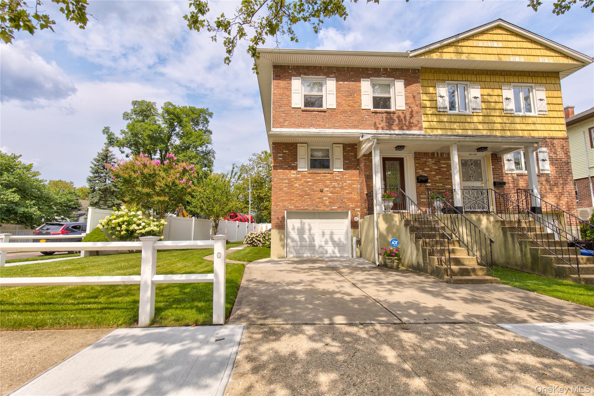 5703 Cloverdale Boulevard – For Sale