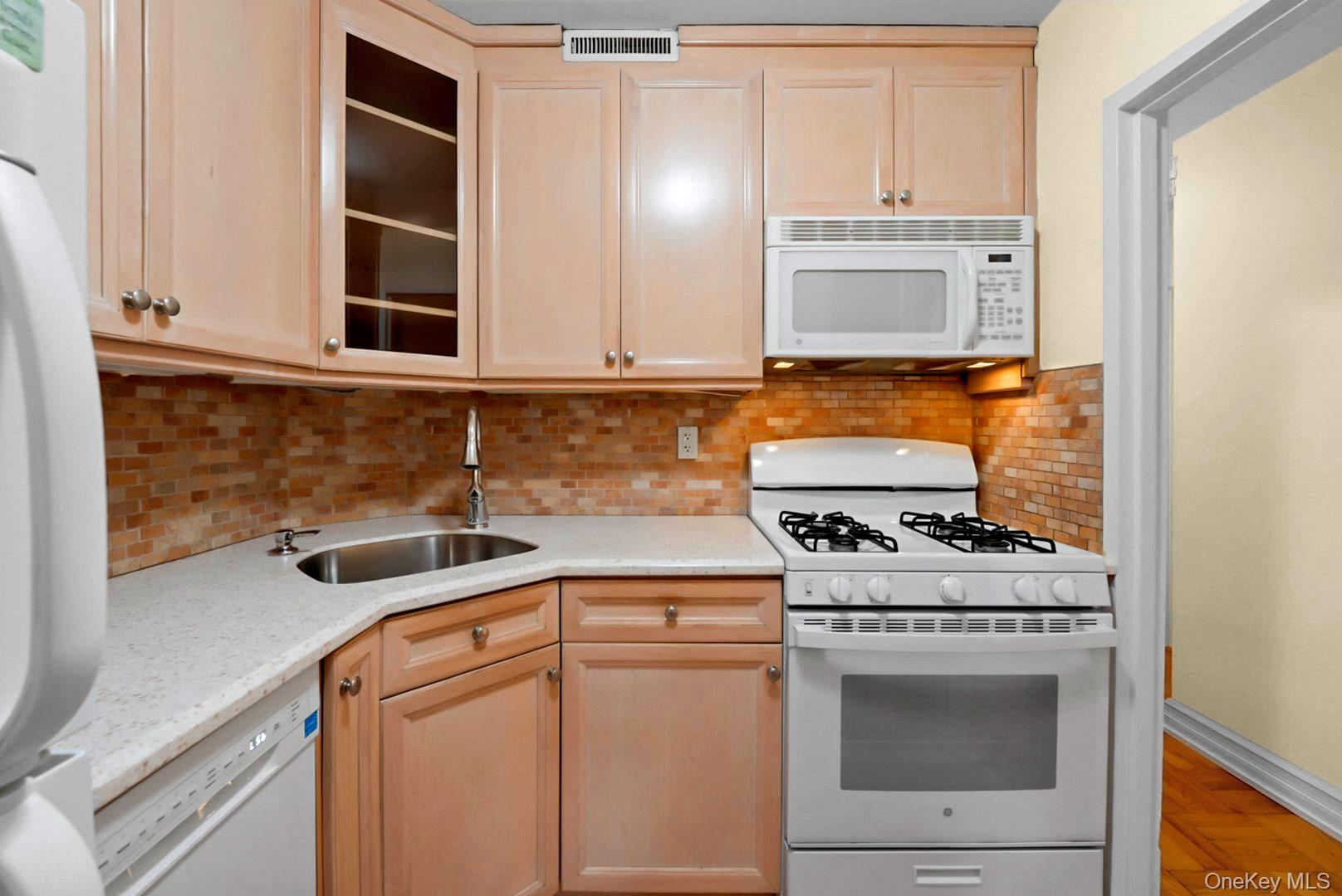 17-85 215th Street, Unit 2H photo 12