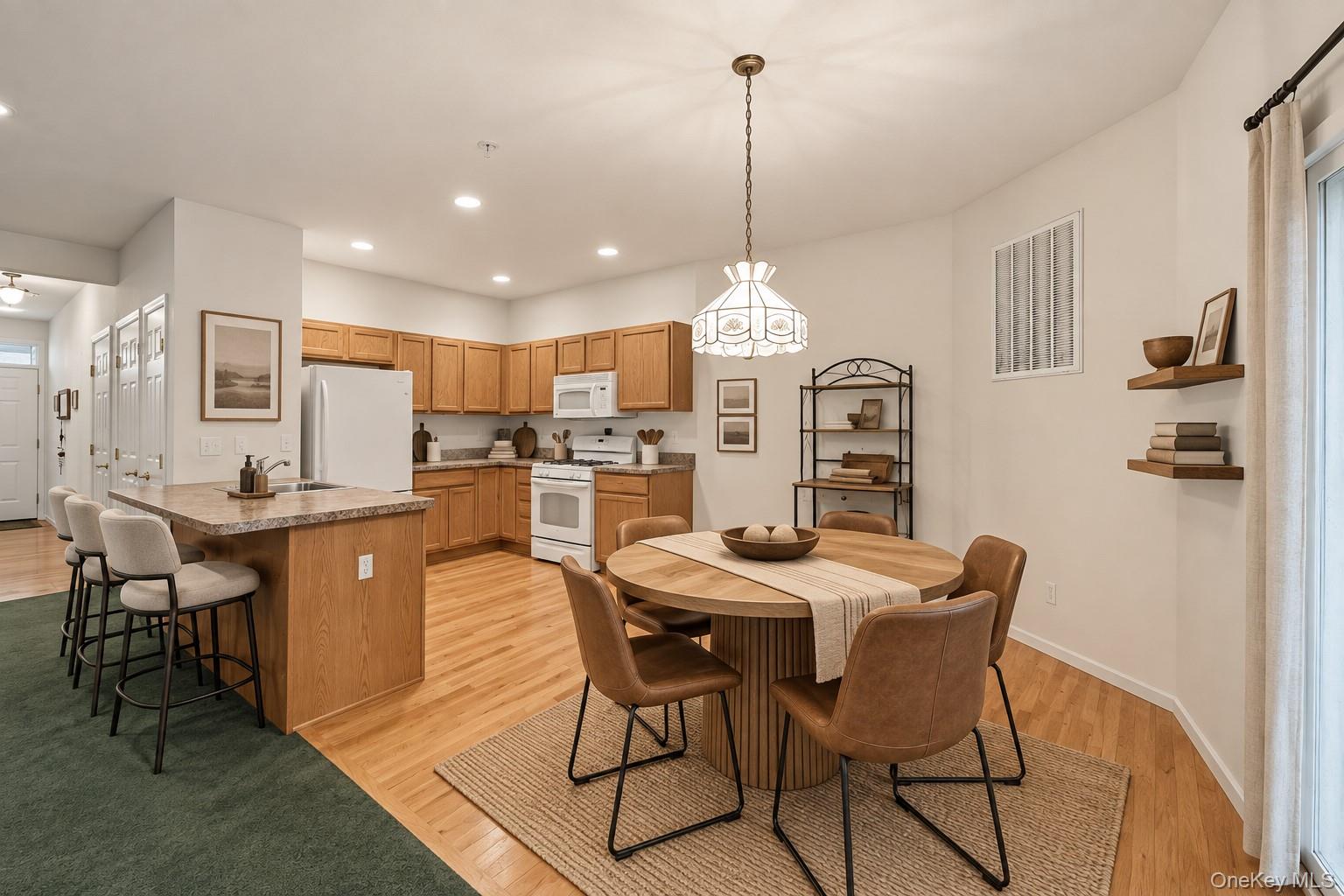 240 Ira Road – For Sale photo 4