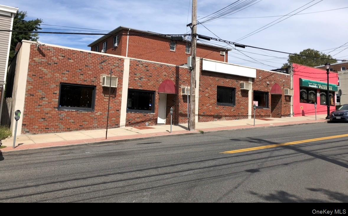 101-105-107 Lockwood – For Sale