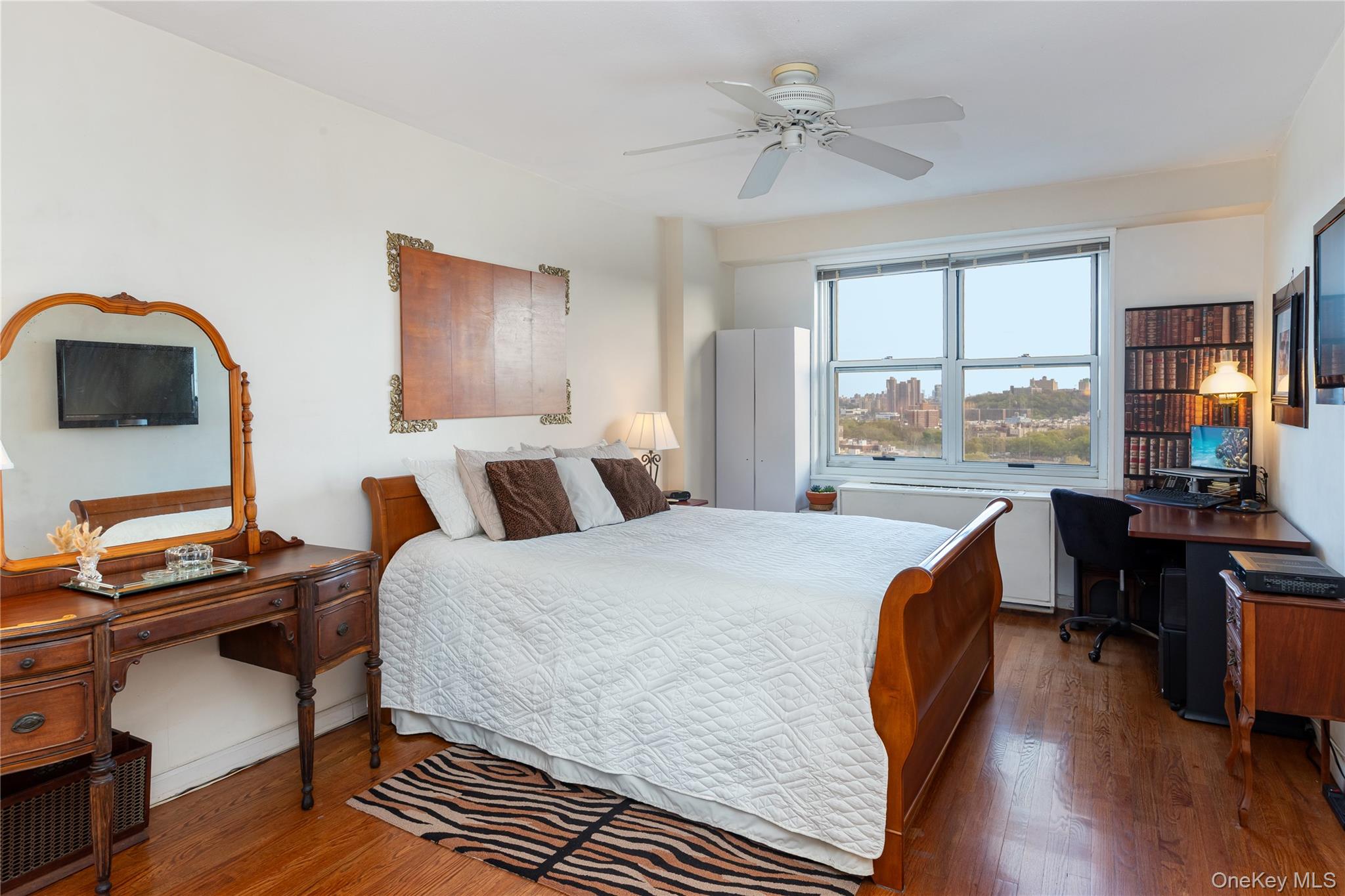 2400 Johnson Avenue, Unit 12F photo 14