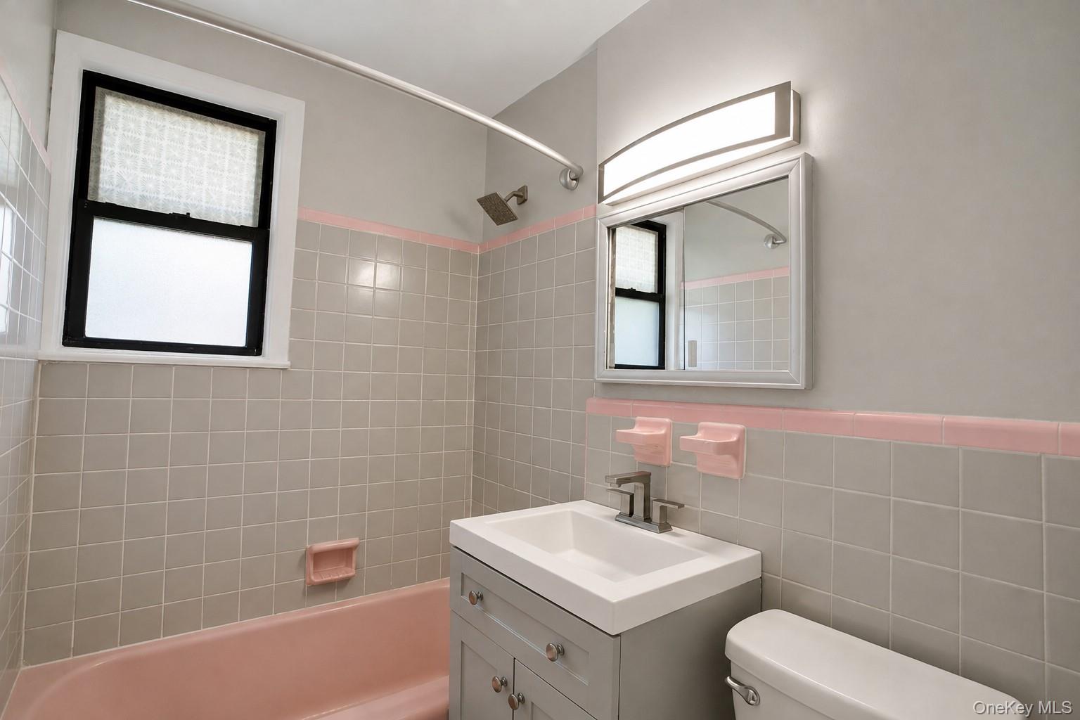 470 E Broadway, Unit C-12 photo 14