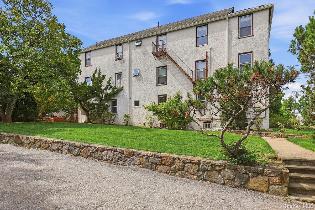 100 Highland Avenue – For Rent photo 12