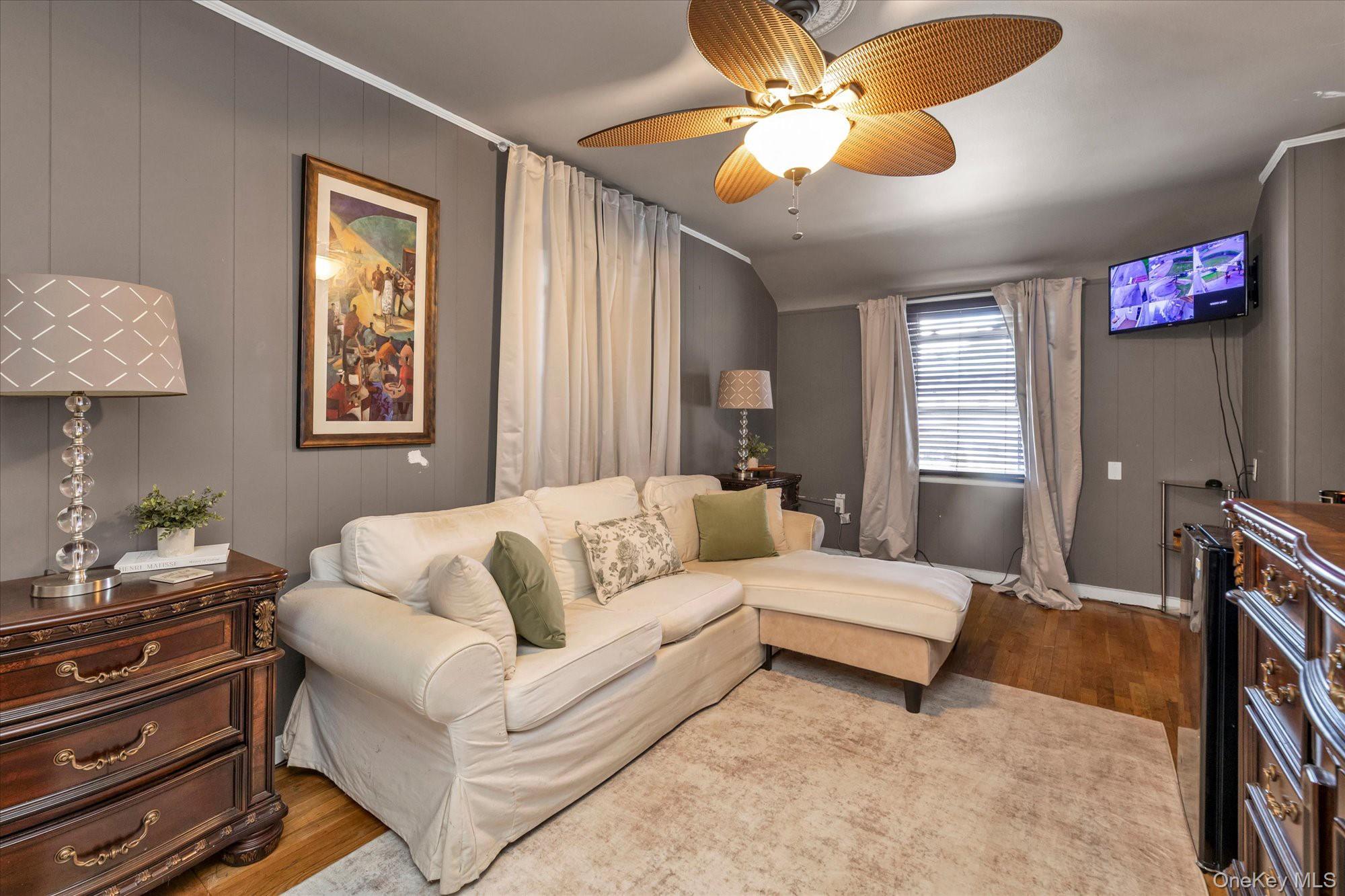 230 Emily Avenue – For Sale photo 17
