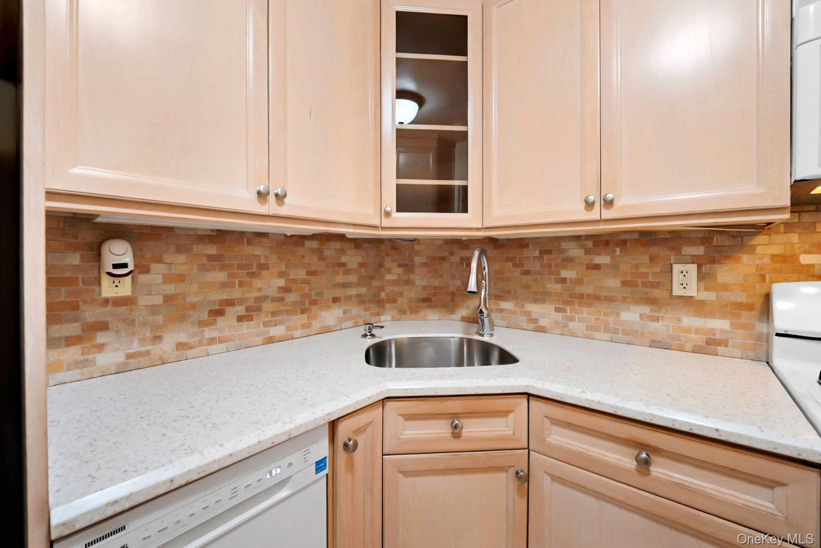 17-85 215th Street, Unit 2H photo 13