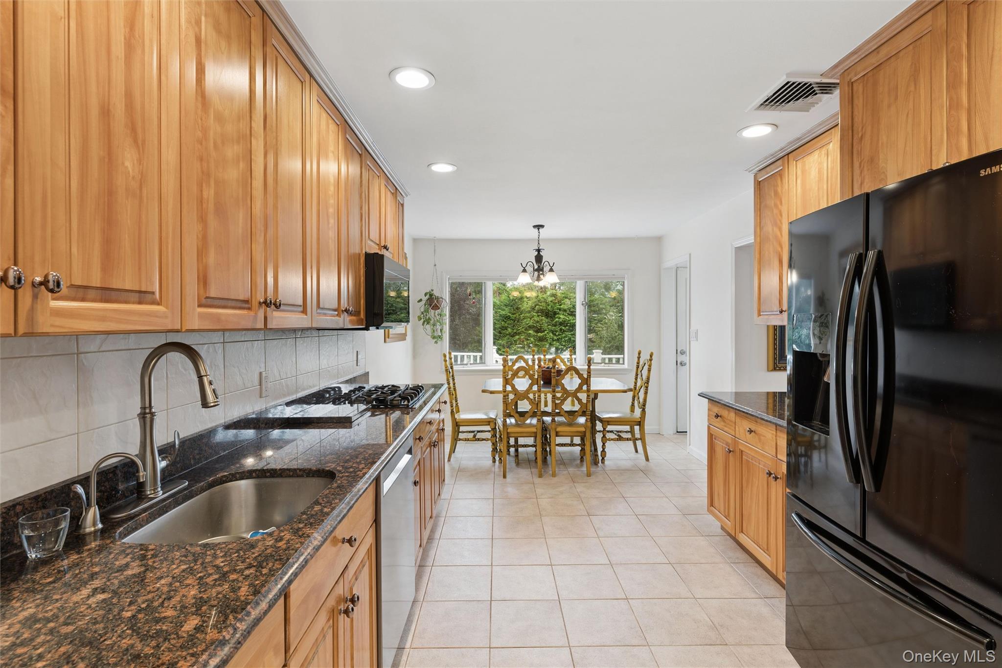 2919 Bond Drive – For Sale photo 4
