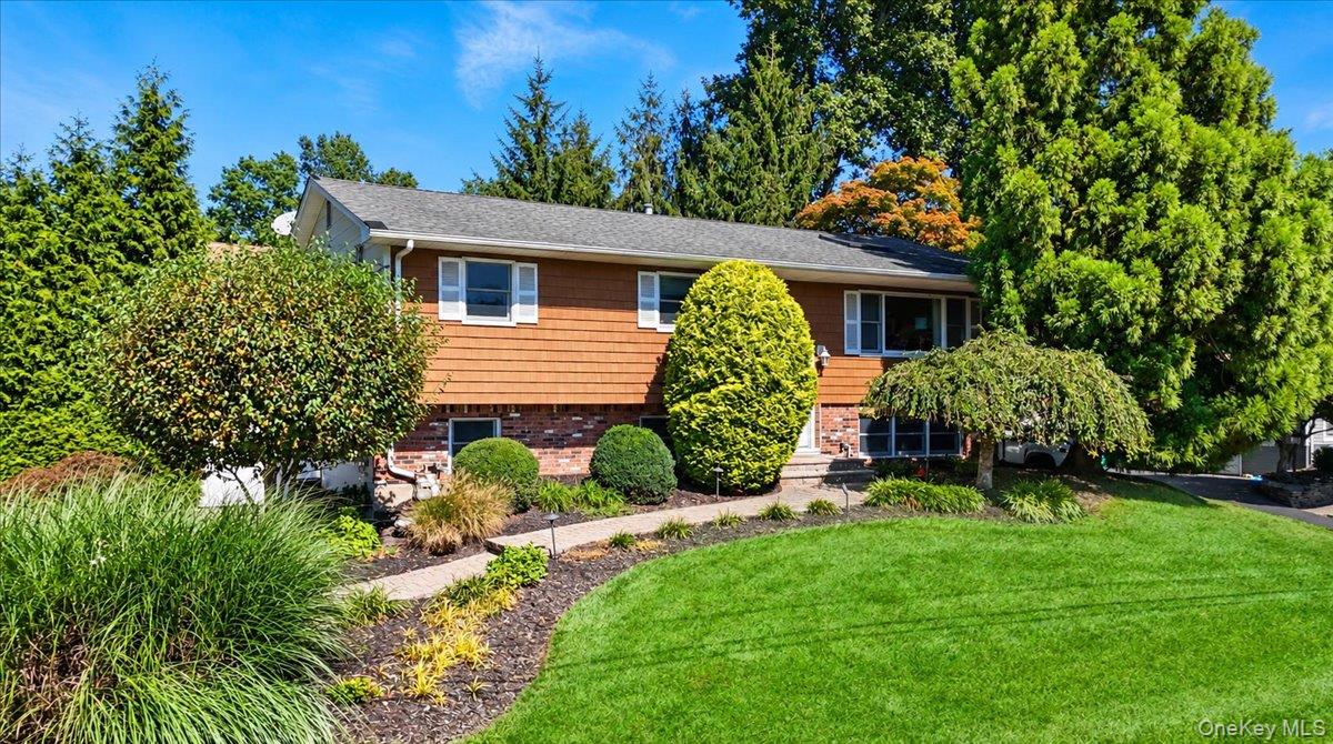 9 Dogwood Lane – For Sale photo 2