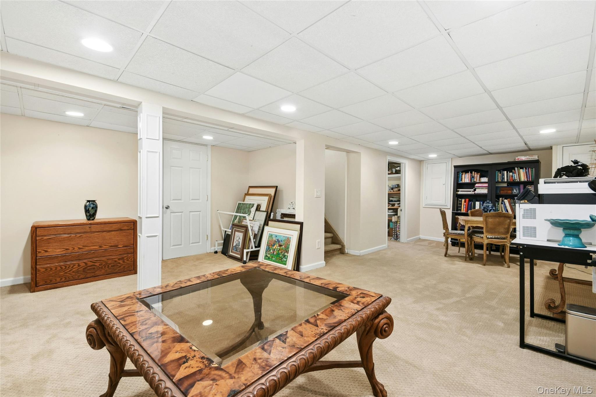 111 Red Oak Court – For Sale photo 24