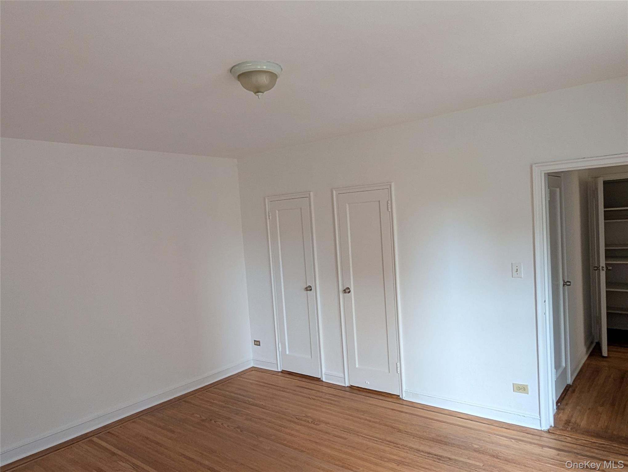80-09 35th Avenue, Unit C17 photo 11