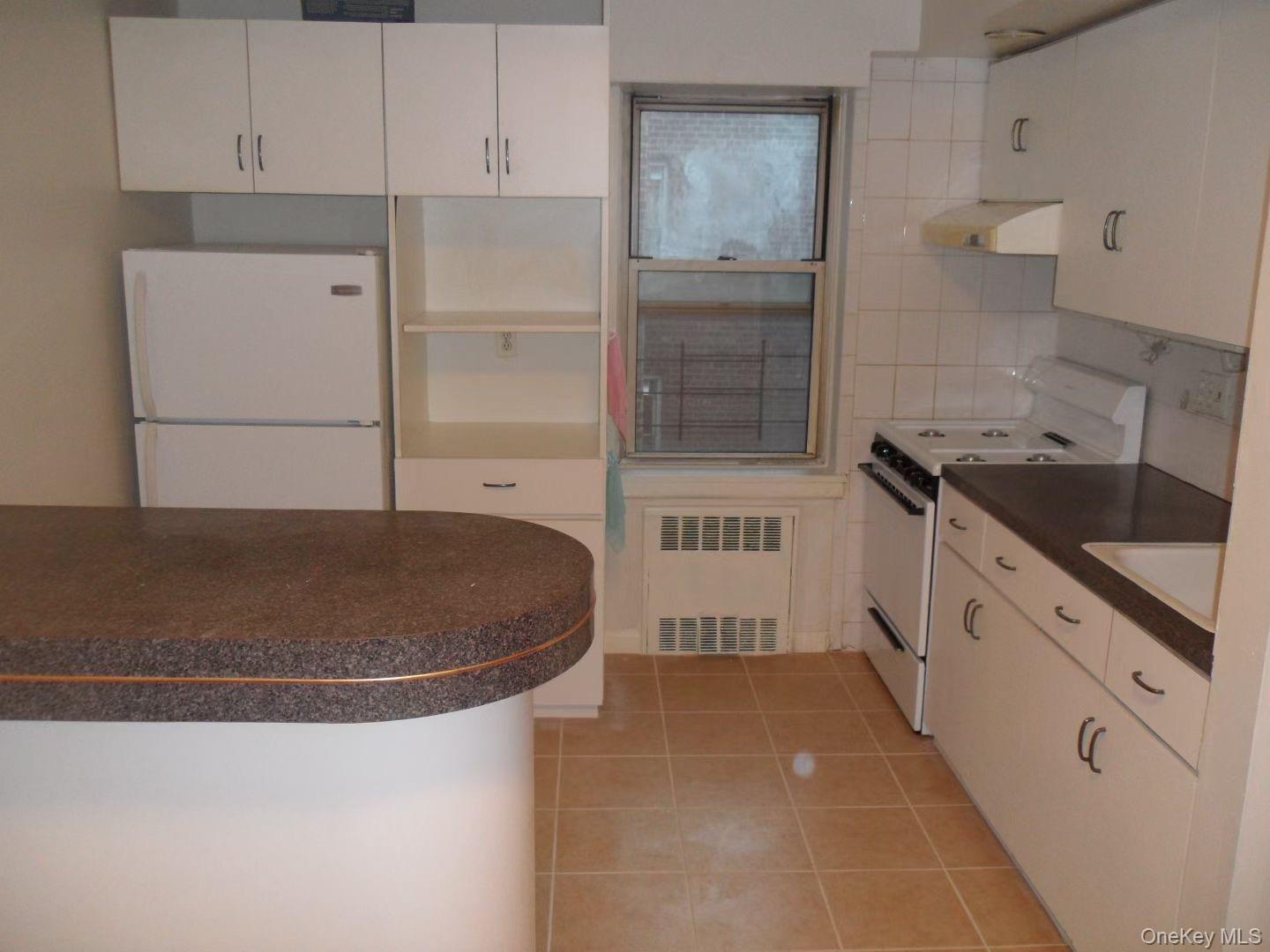 134-39 Blossom Ave, Unit 5F photo 7