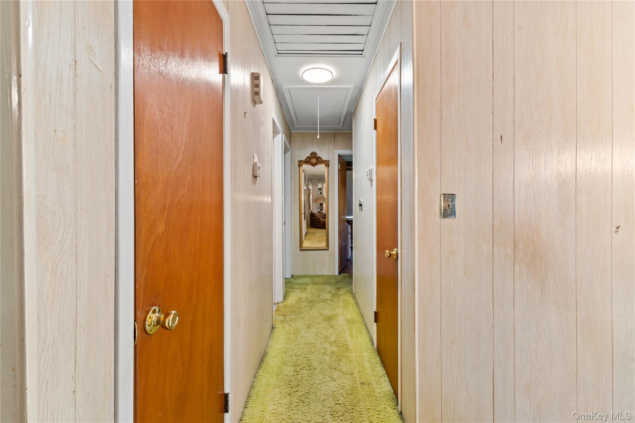 7 Roxbury Court – For Sale photo 9