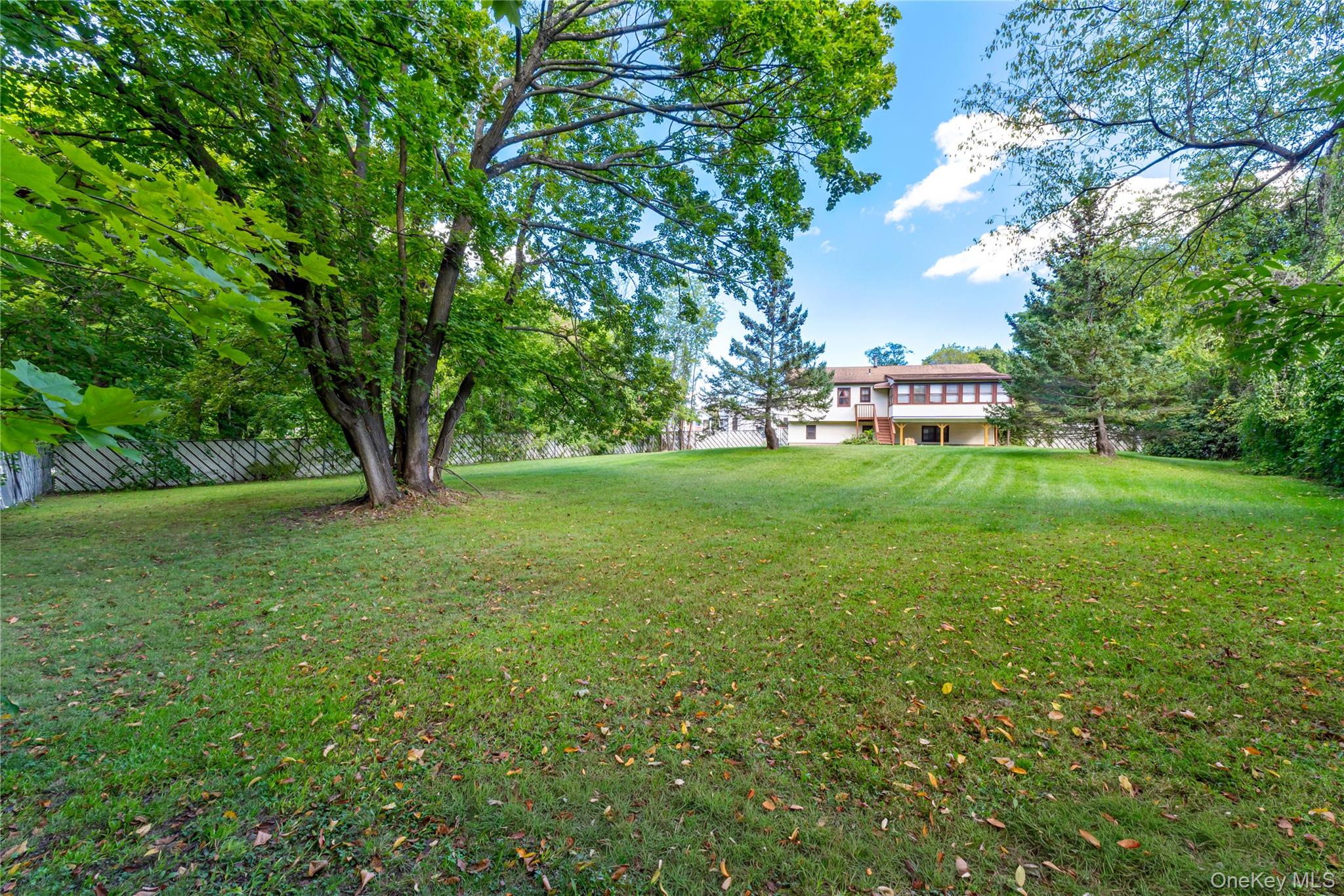 7 Roxbury Court – For Sale photo 23