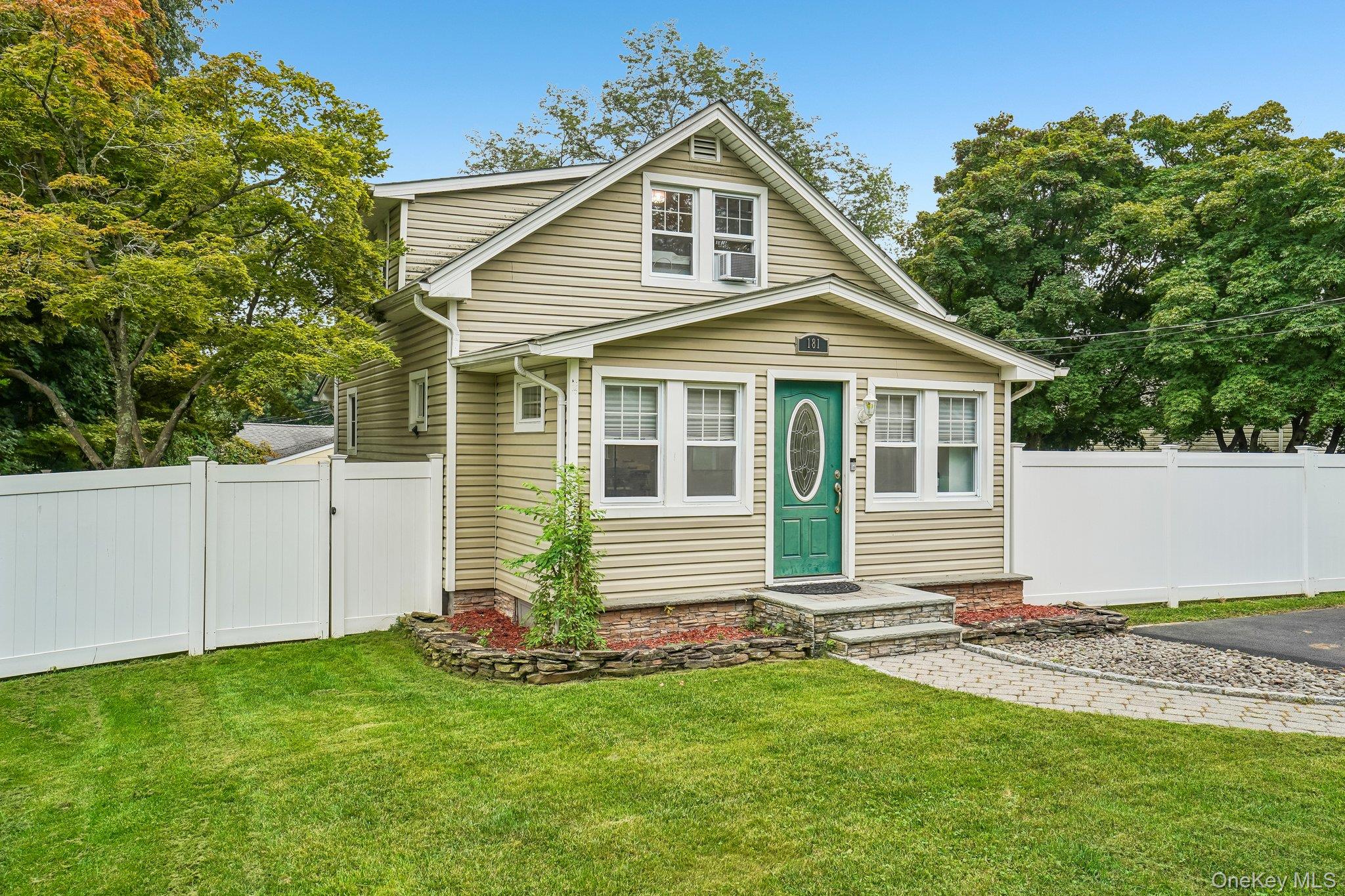 181 S Conger Avenue – For Sale photo 3