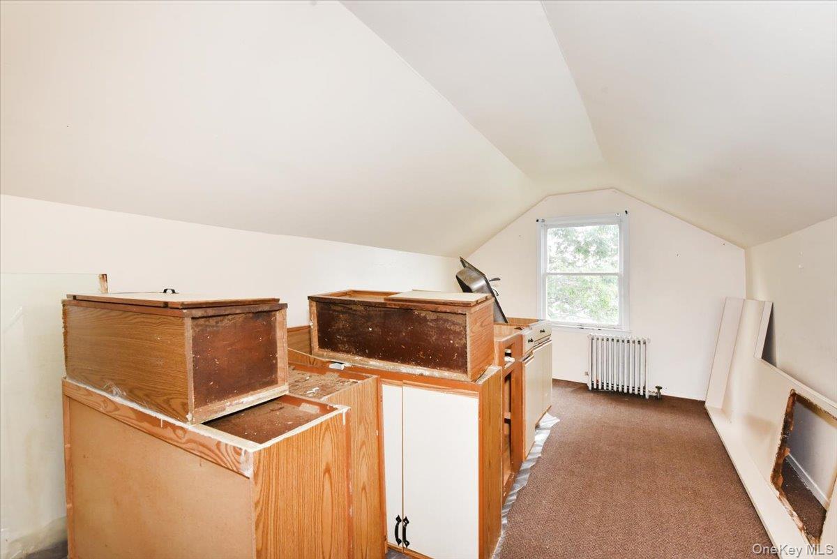 403 Oak Street – For Sale photo 21