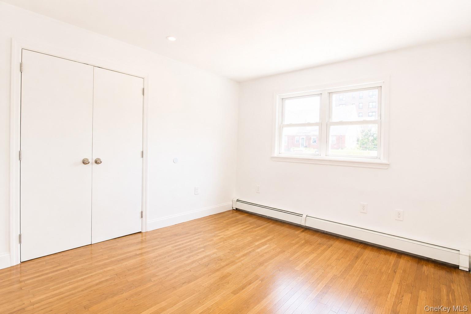 330 E Broadway, Unit 211 photo 18