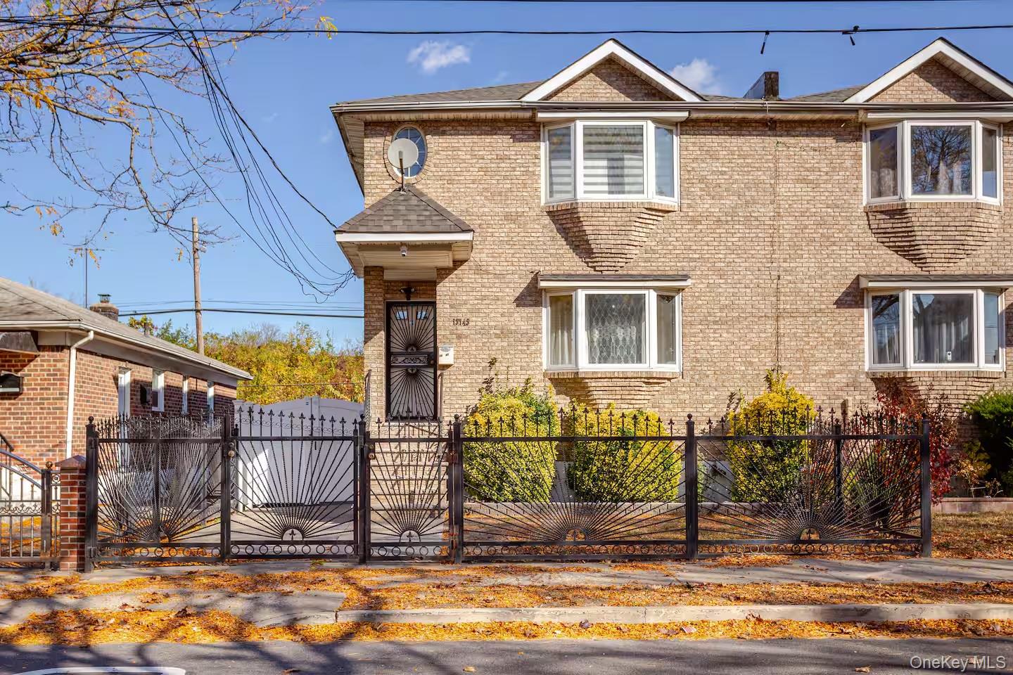 13745 Bedell Street – For Sale
