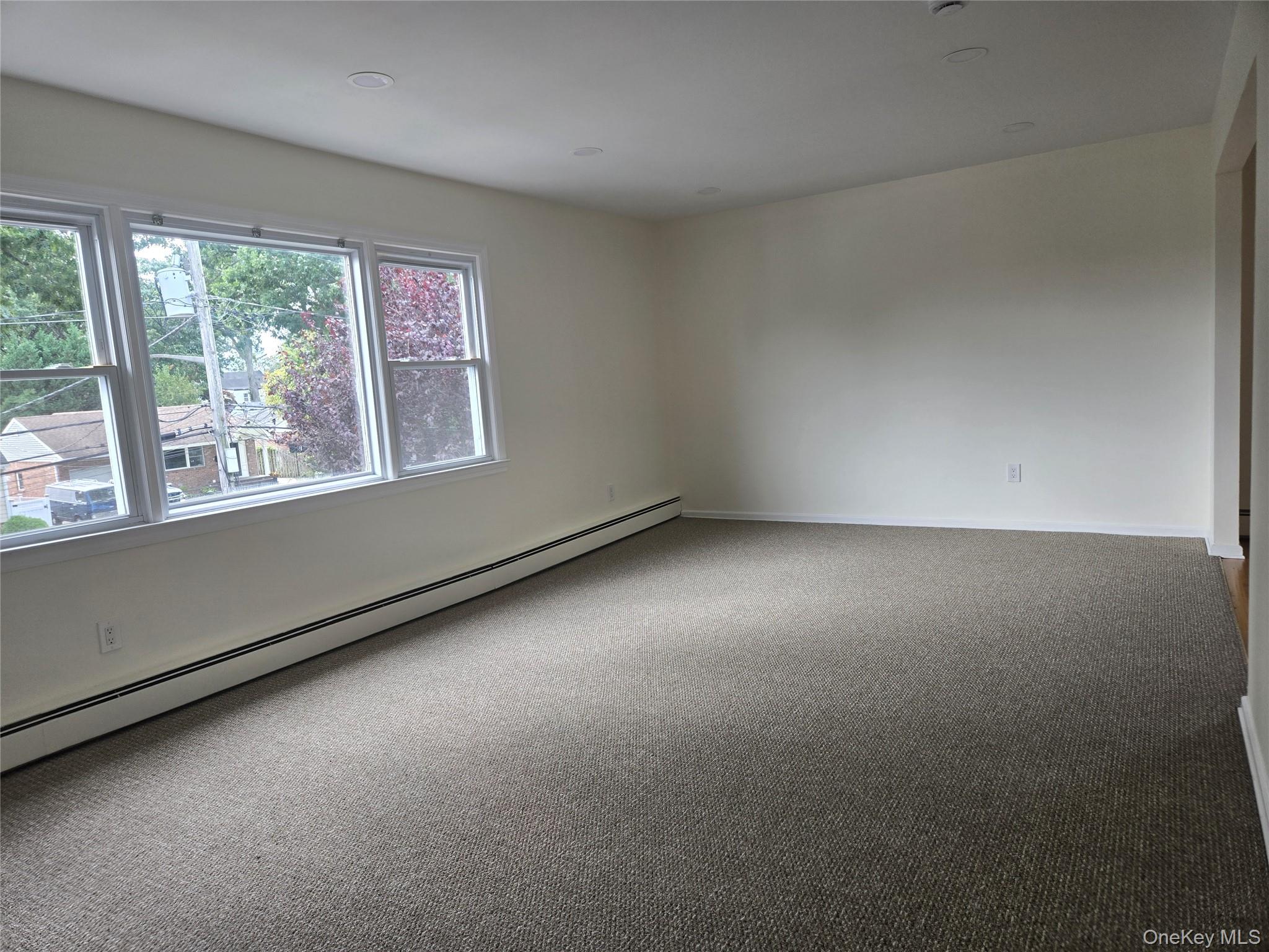 11 Columbia Avenue – For Rent photo 8