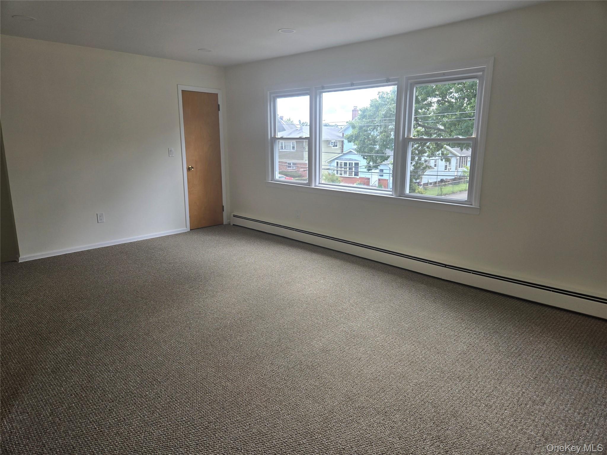11 Columbia Avenue – For Rent photo 9