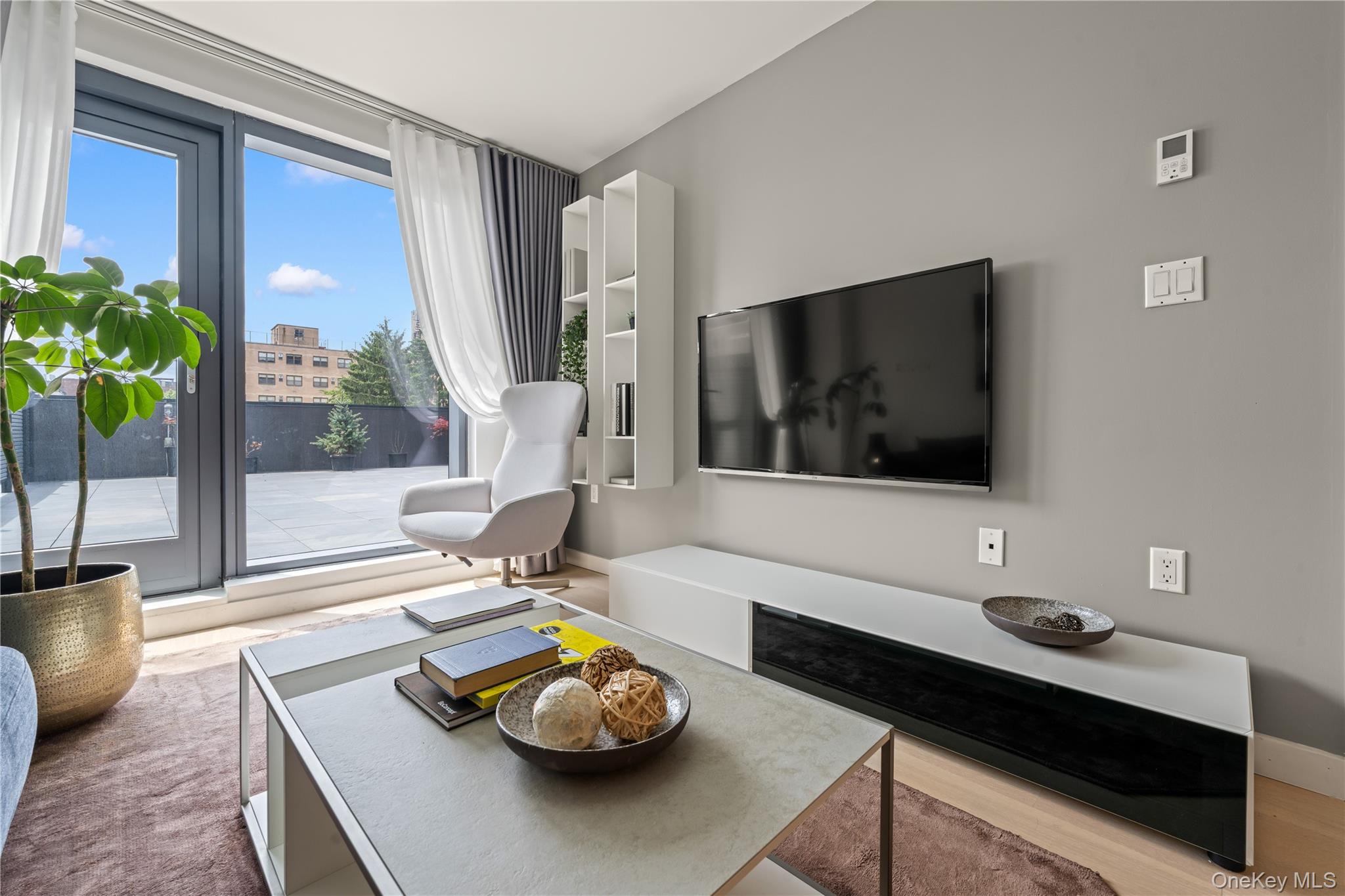 144-49 Northern Boulevard, Unit 518 photo 2