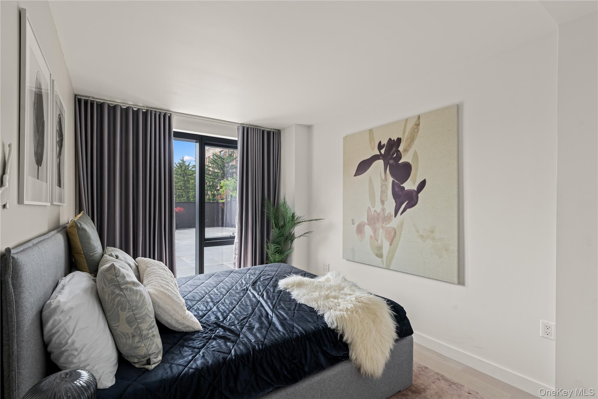 144-49 Northern Boulevard, Unit 518 photo 4