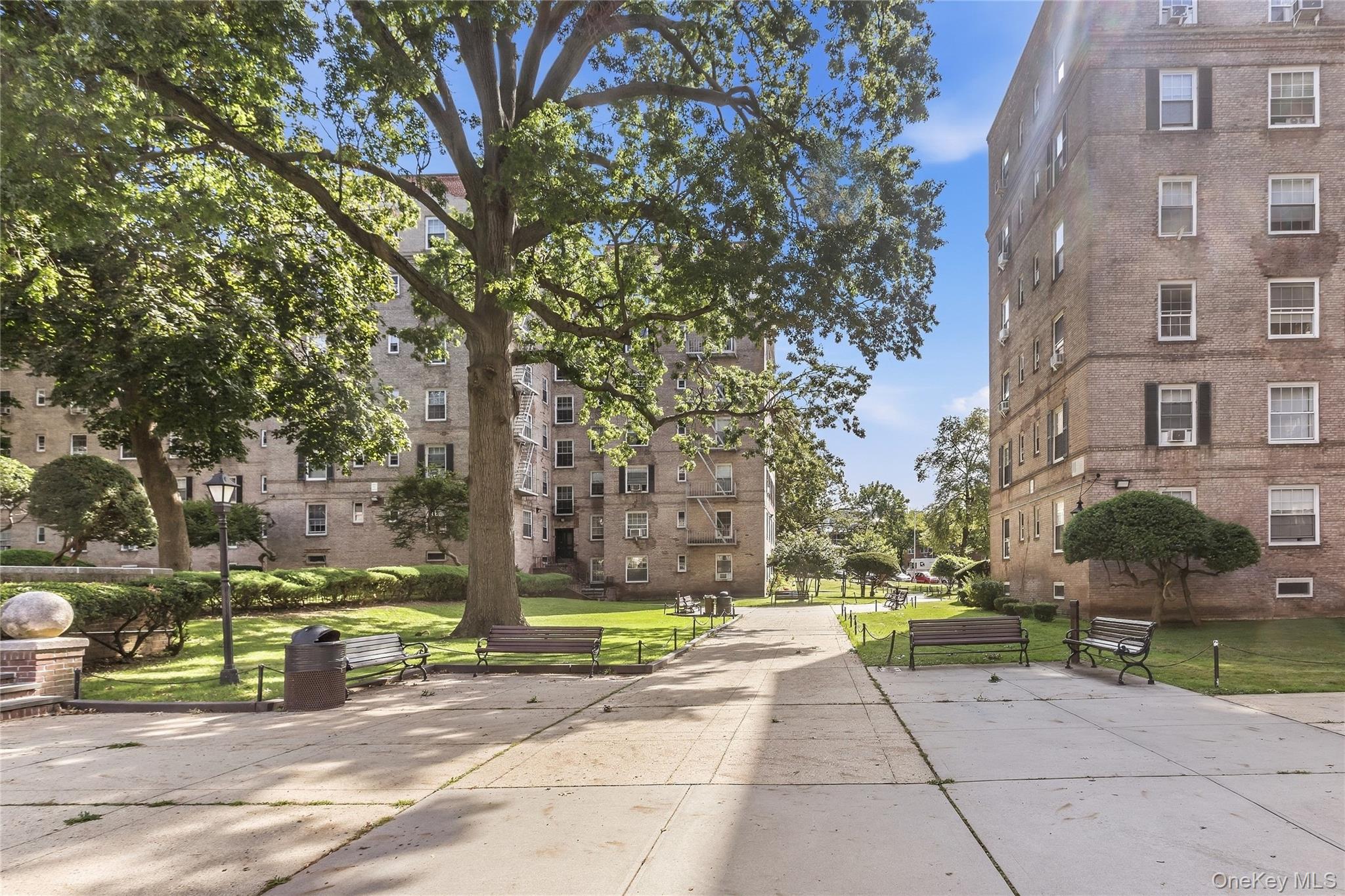 51-10 30 Avenue, Unit 4 photo 28