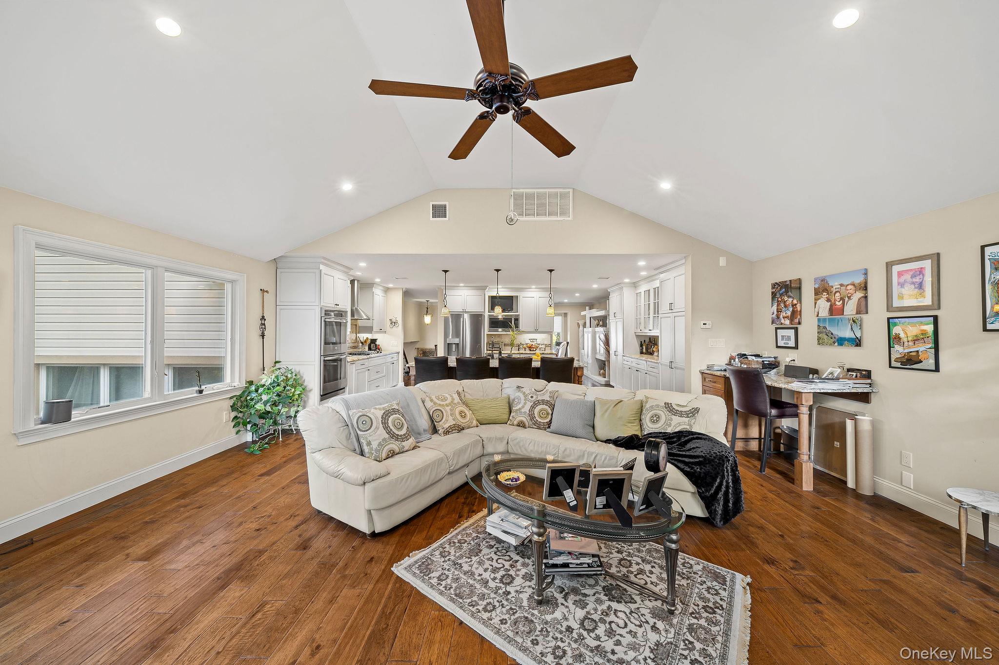 14 Kay Street – For Sale photo 16