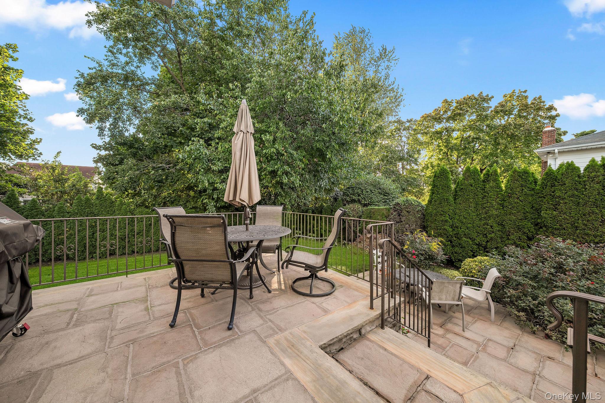 14 Kay Street – For Sale photo 27