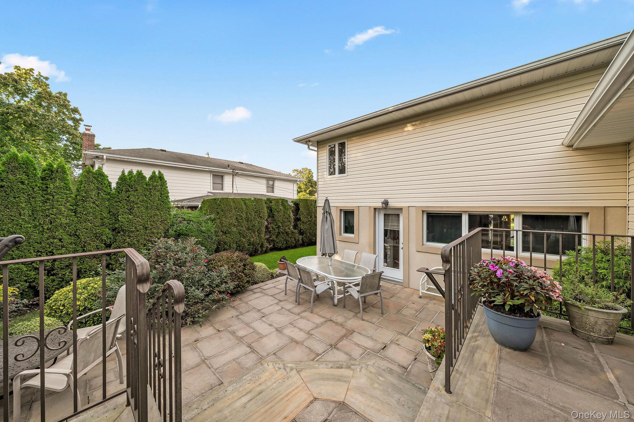 14 Kay Street – For Sale photo 29