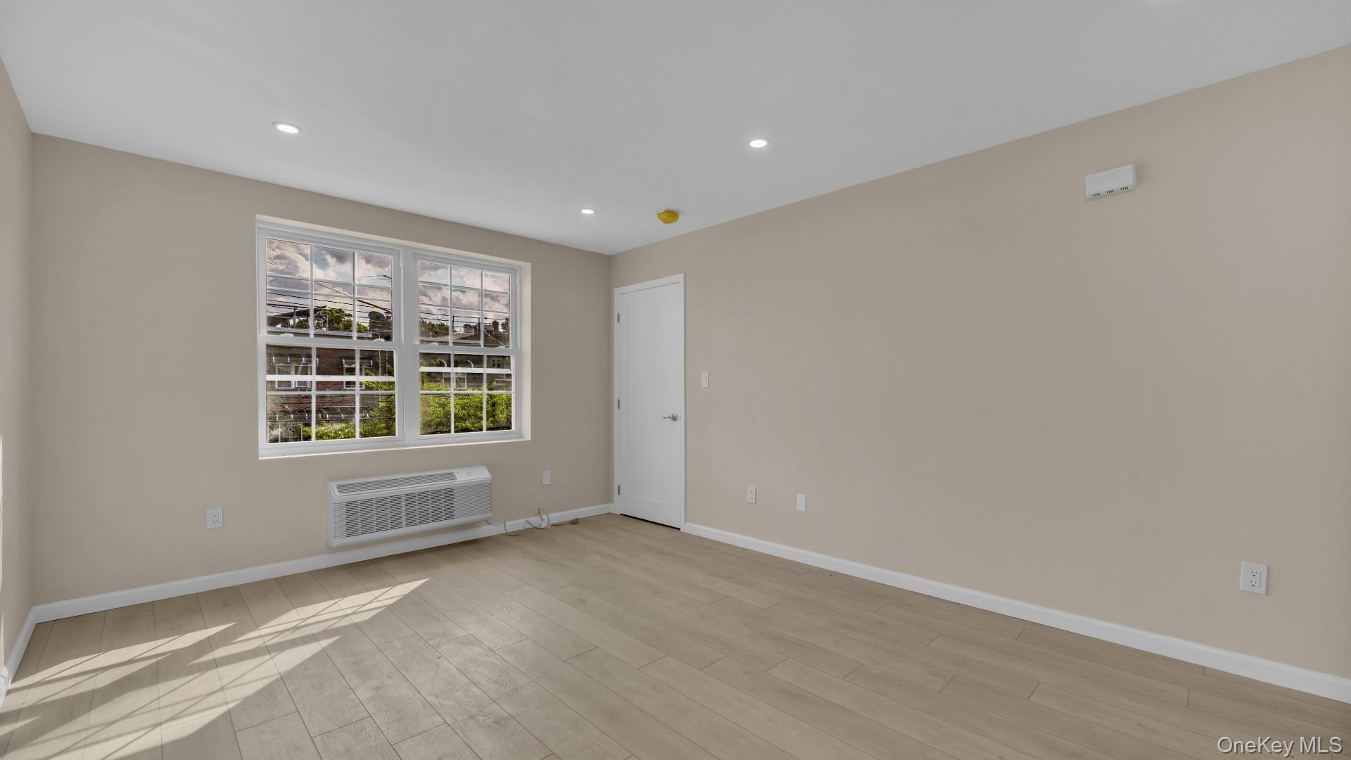 957 E 229th Street – For Sale photo 21