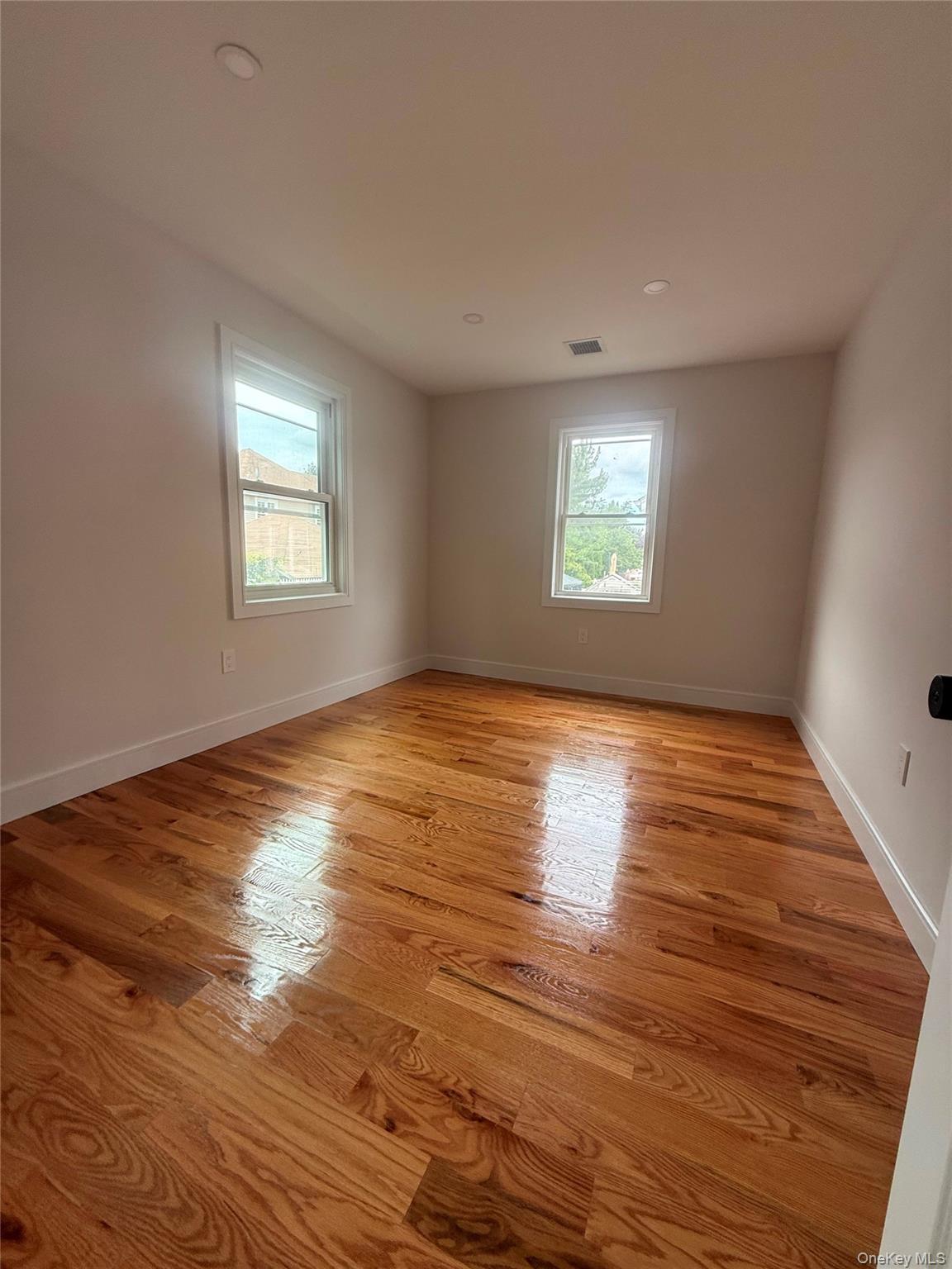 18 Sportsmans Avenue – For Sale photo 8