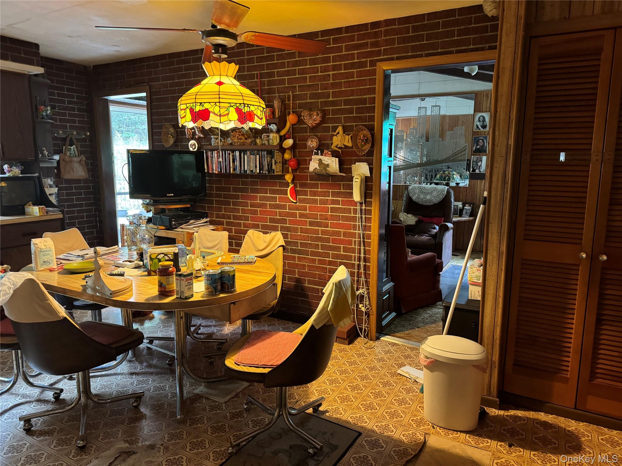 186 Twin Bridge Road – For Sale photo 8