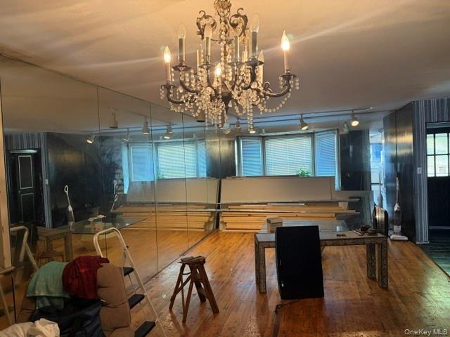 6275 Douglaston Parkway, Unit 11 photo 4