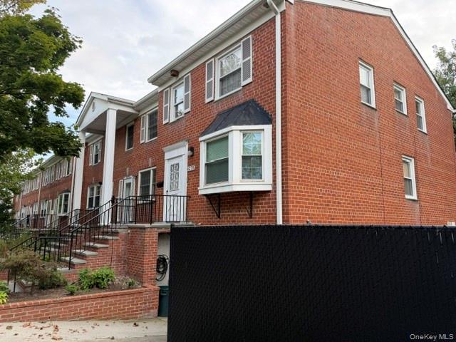 6275 Douglaston Parkway, Unit 11 photo 25
