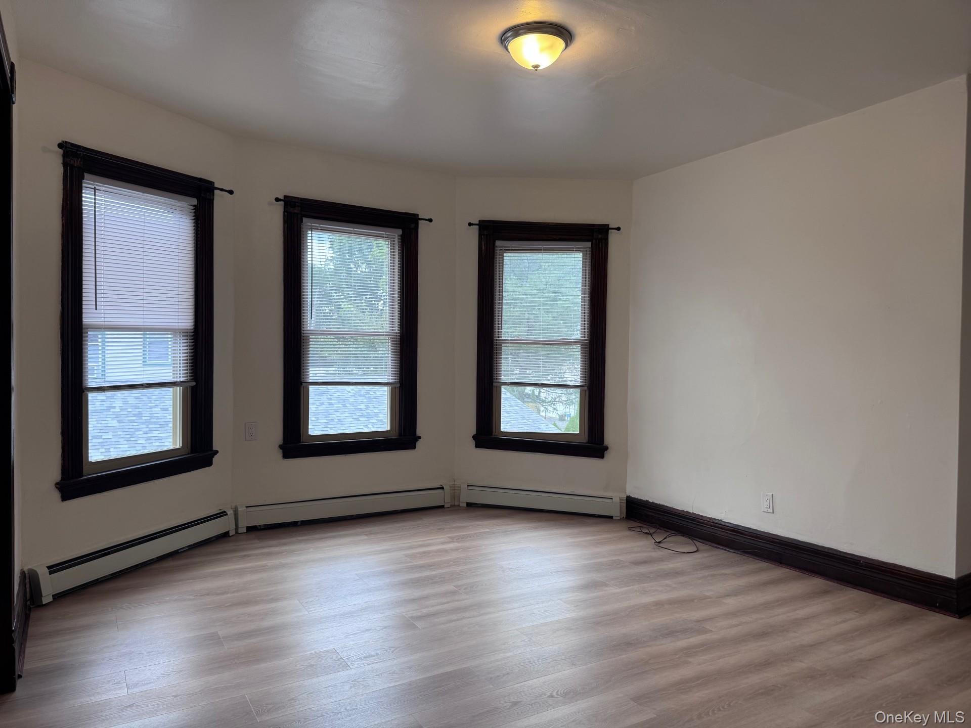41 Lagrange Avenue, Unit 2 photo 3