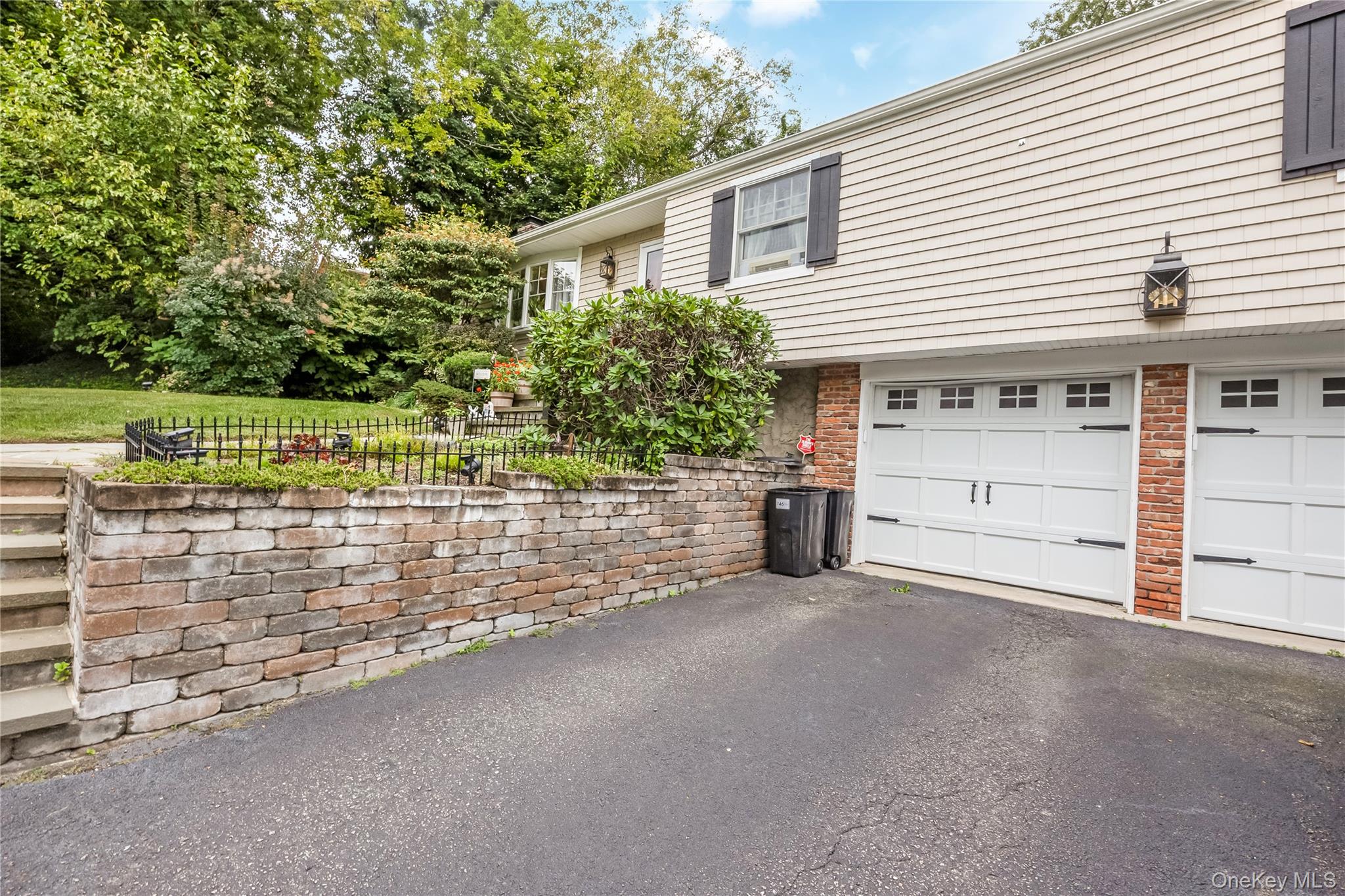 146 Elm Street – For Sale photo 3