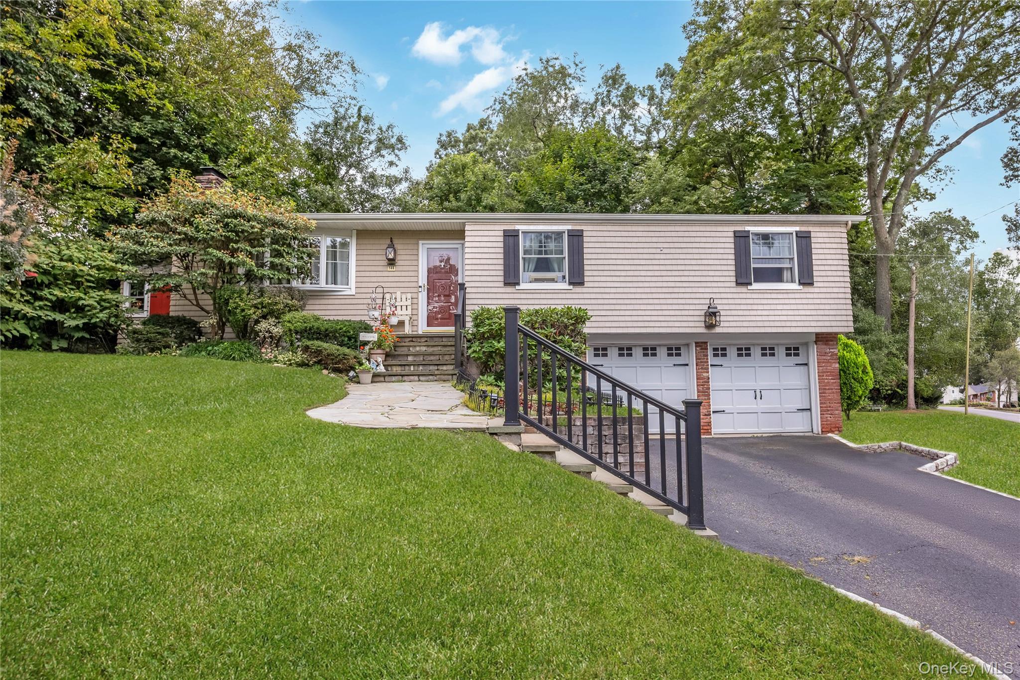 146 Elm Street – For Sale