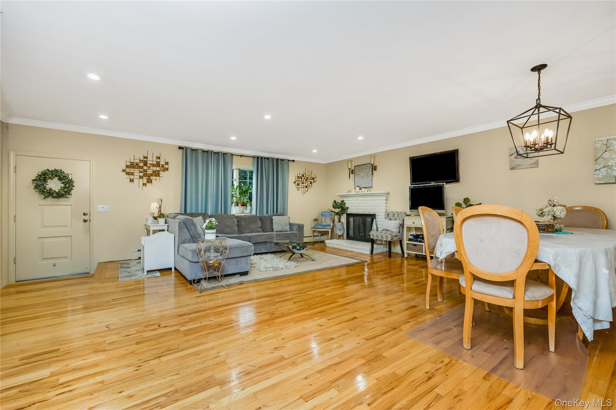 146 Elm Street – For Sale photo 15