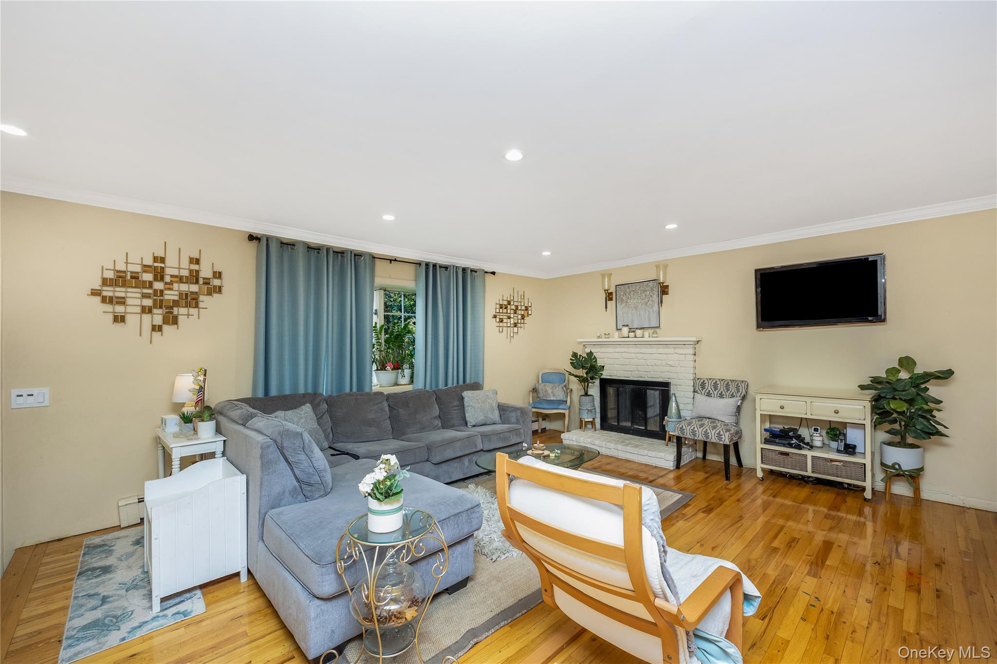 146 Elm Street – For Sale photo 12