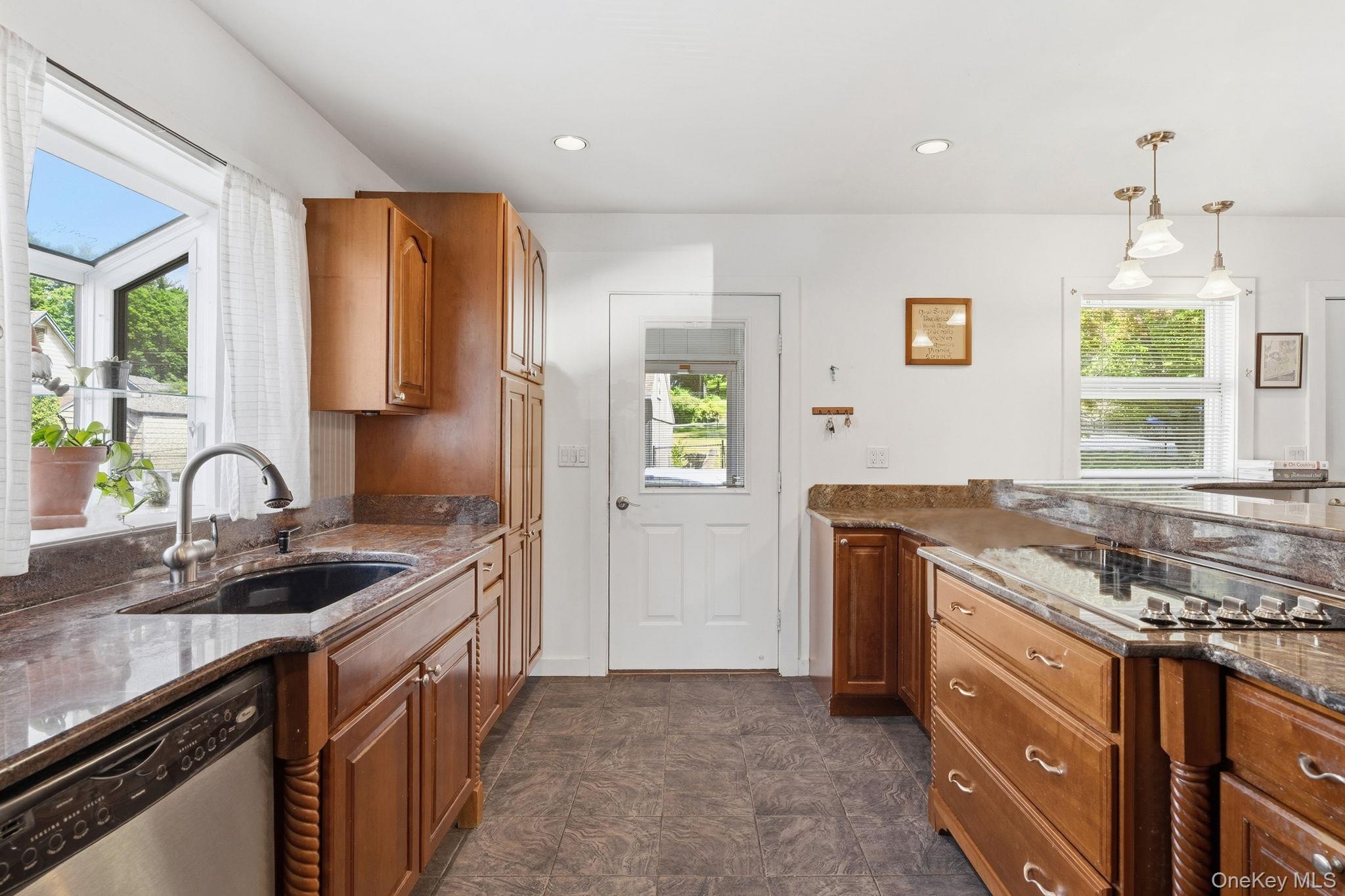 1 Main Street – For Rent photo 9