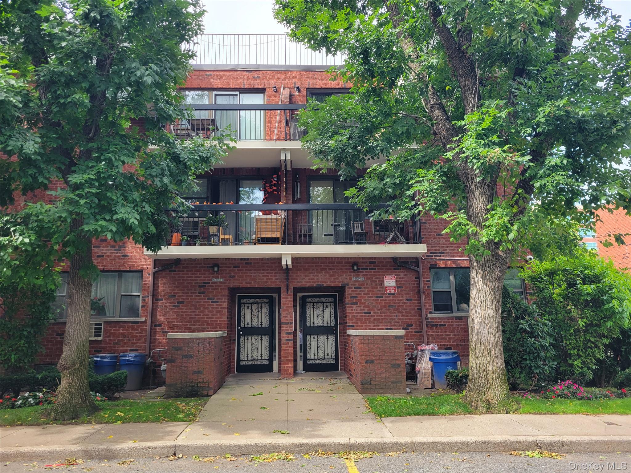 71-24 Sutton Place, Unit 3FL.