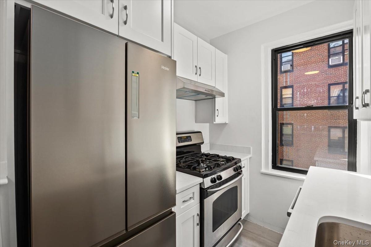 65 Park Terrace East, Unit C67 photo 9