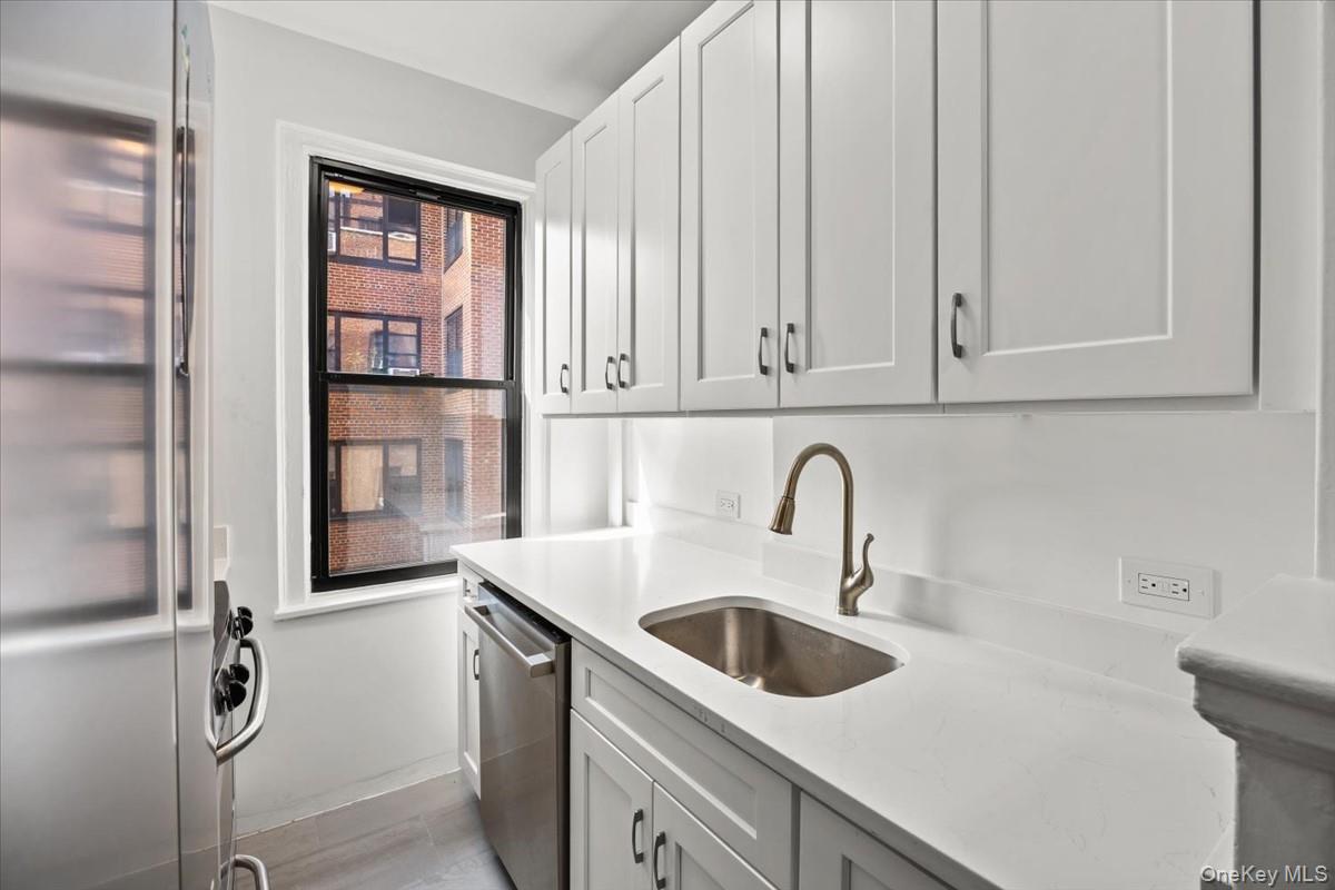 65 Park Terrace East, Unit C67 photo 8
