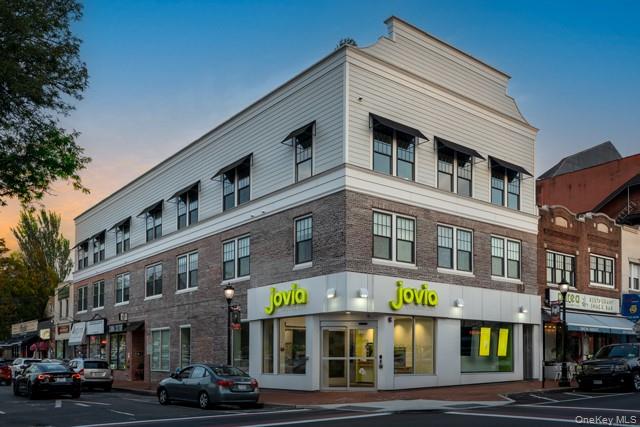 356 New York Avenue, Unit 4