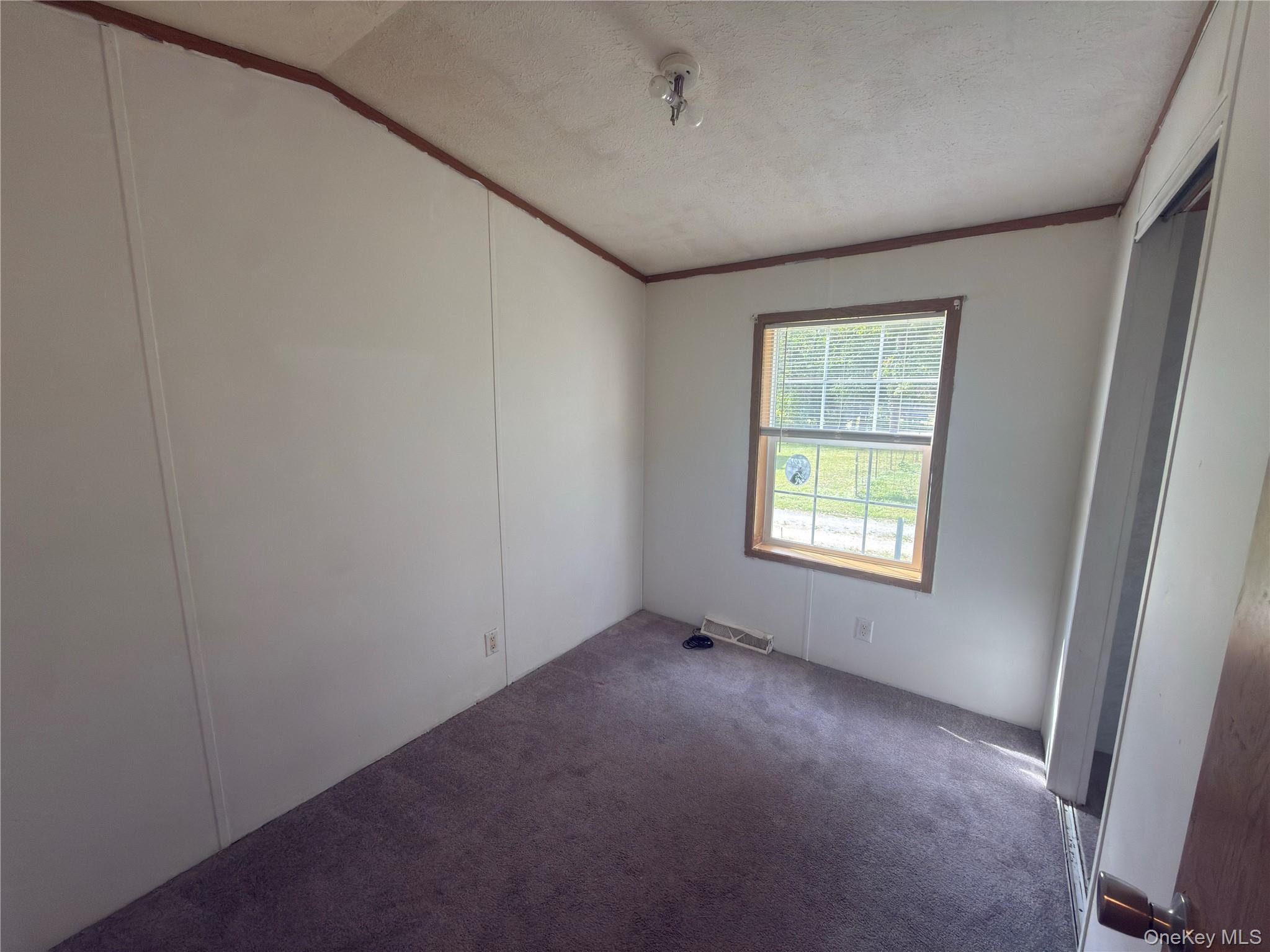 16 Delellas Lane – For Rent photo 16