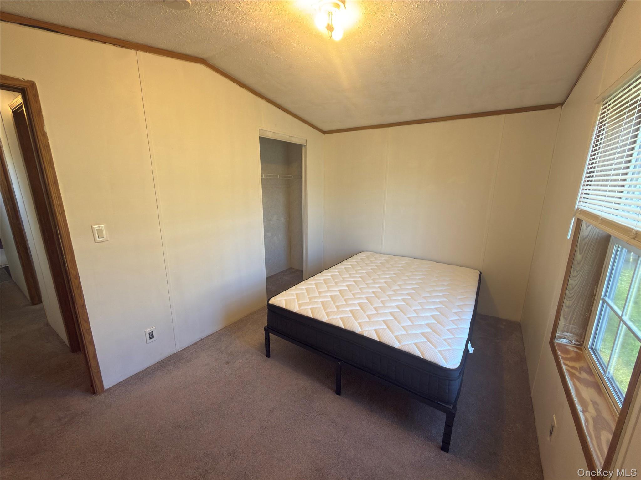 16 Delellas Lane – For Rent photo 22