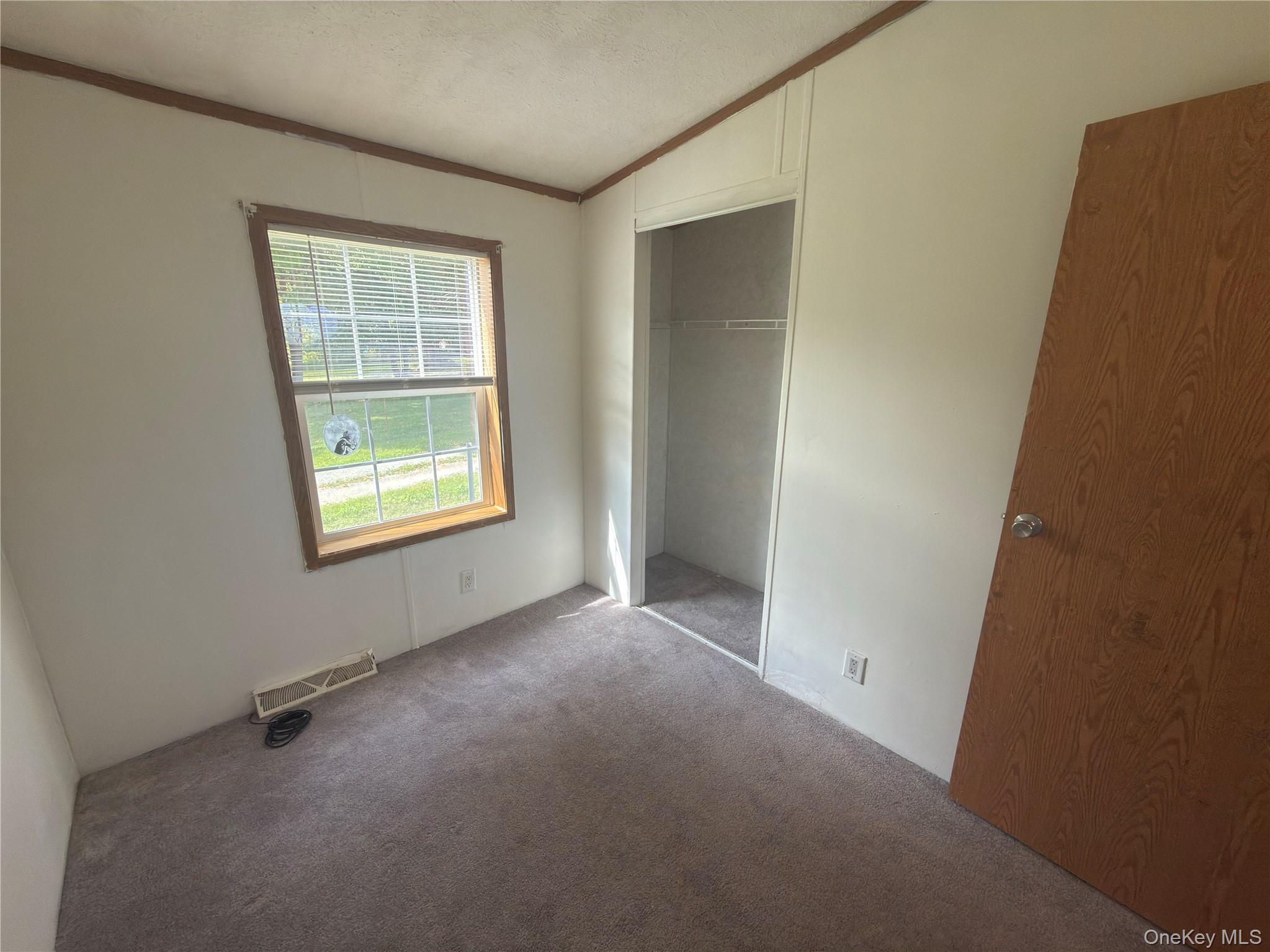16 Delellas Lane – For Rent photo 18