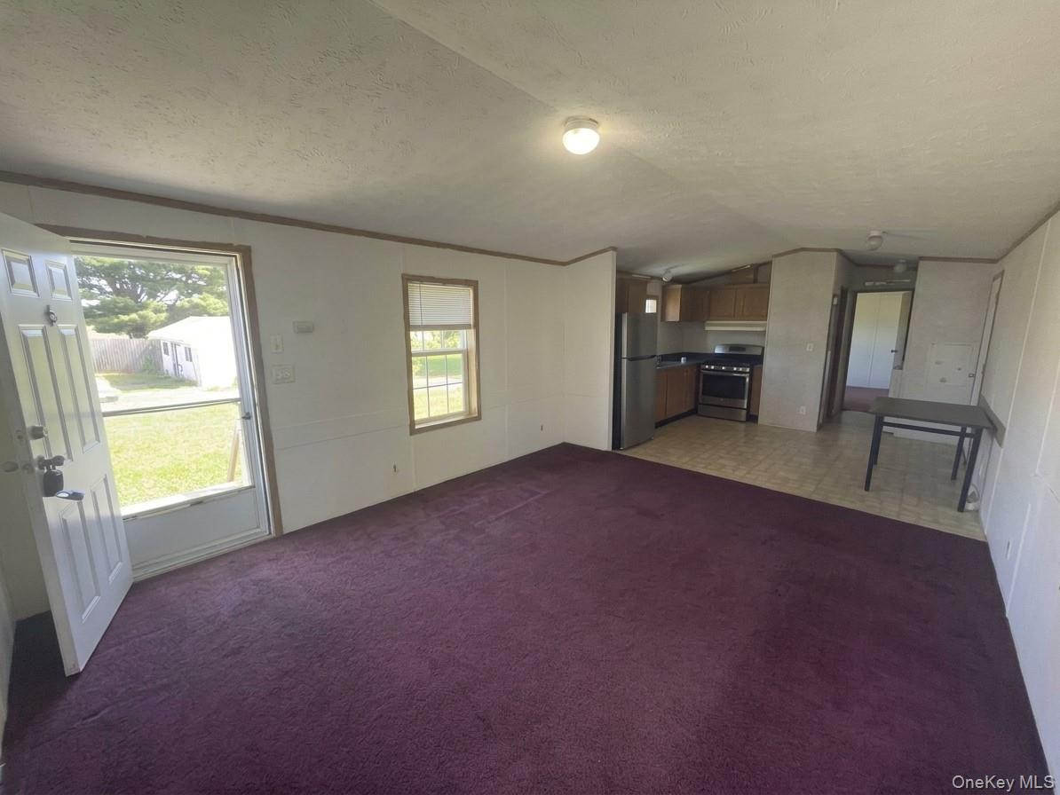 16 Delellas Lane – For Rent photo 4
