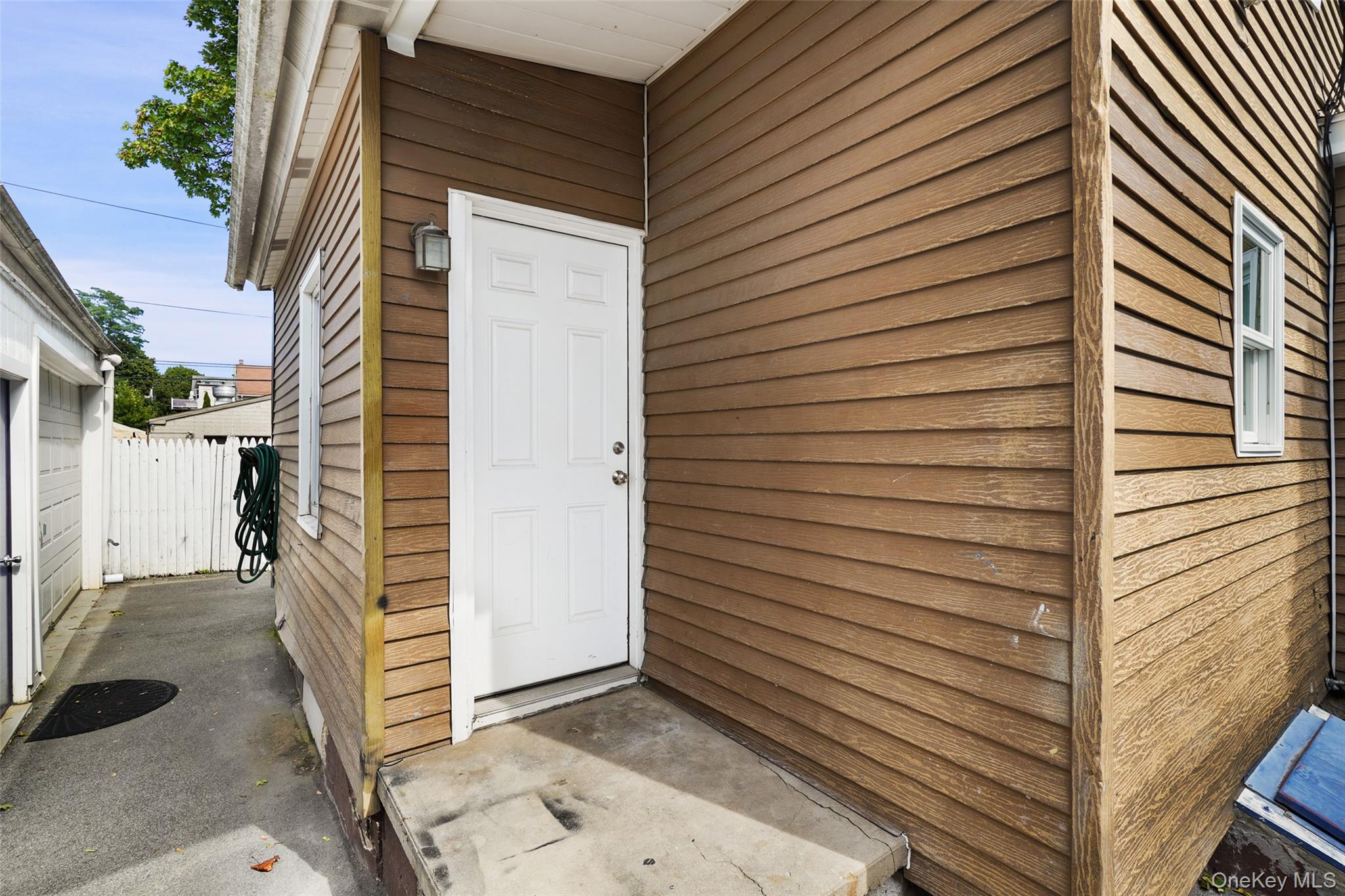 352 Willett Avenue, Unit 1 photo 17